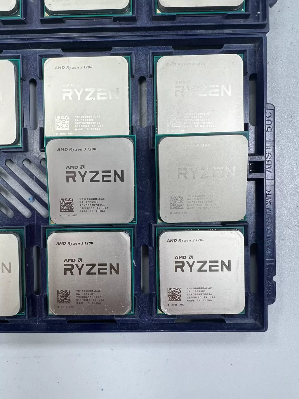 AM4 DDR4 Processor R3 1200 R5 1400 1500X 1600 1600X R7 1700 1700X 1800X AM4 For B350 A320 X370 B450 A520